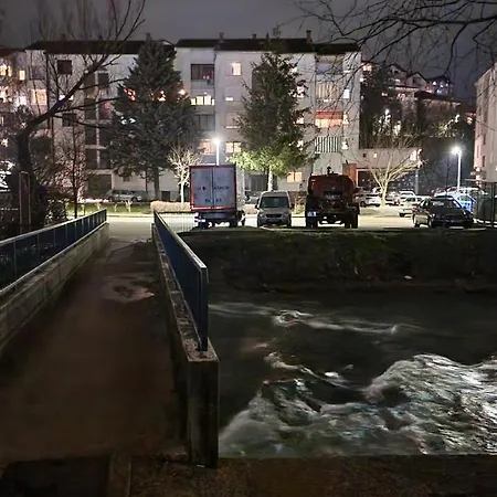 Wellness Black-white Apartment